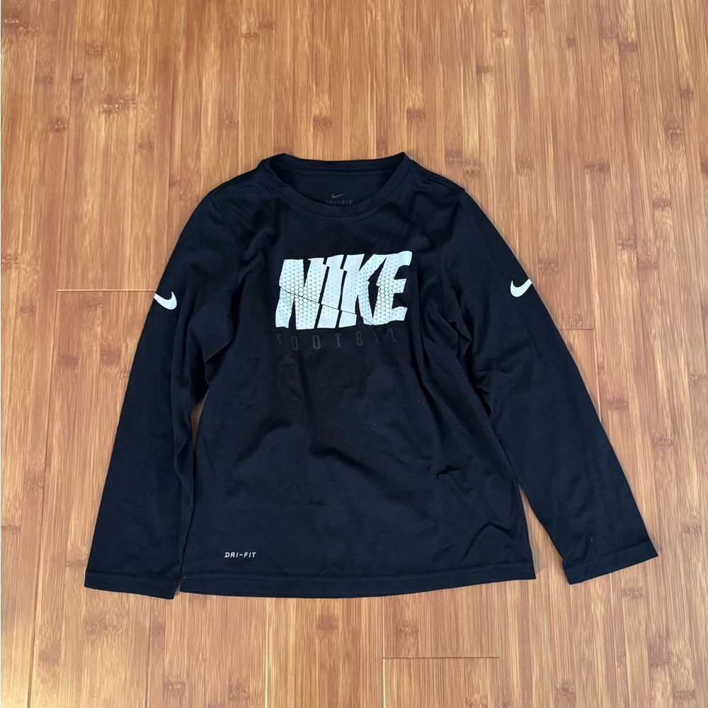 Nike Black Dri-FIT Long Sleeve Tee Boys size S